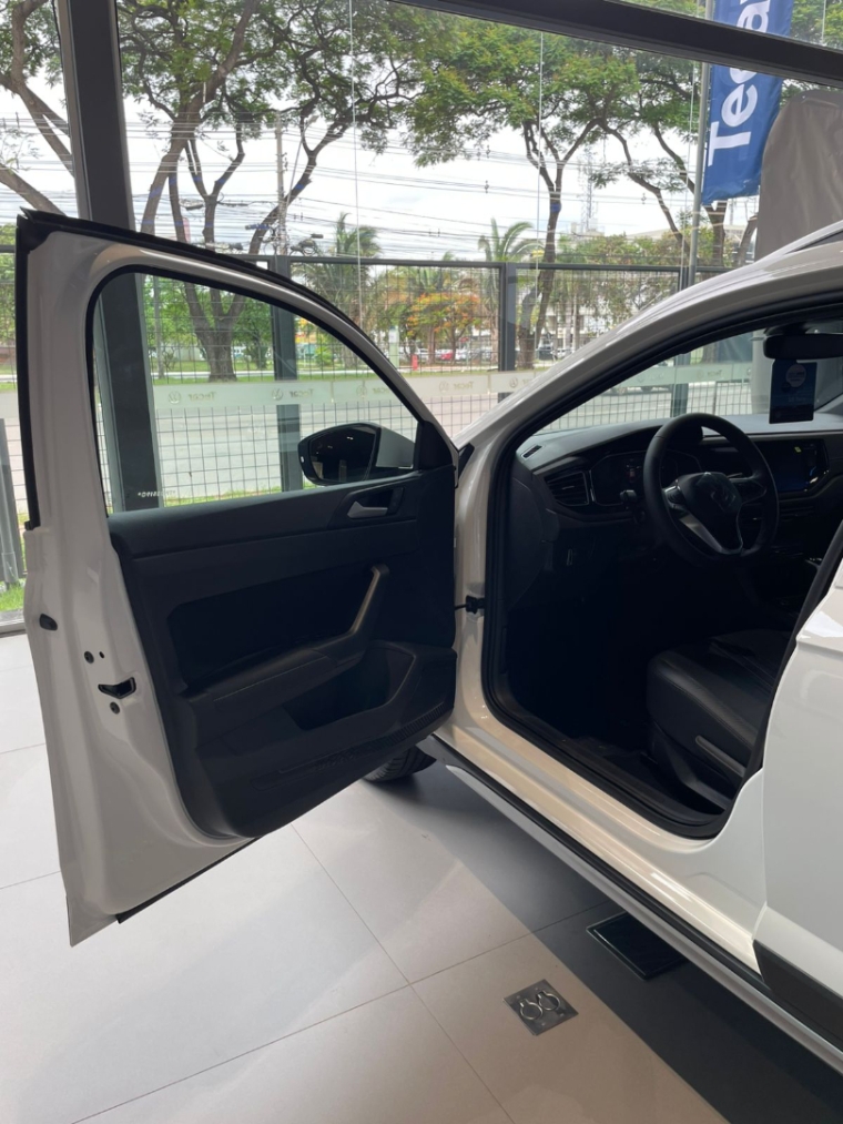 volkswagen nivus 1.0 200 tsi total flex highline automatico 4p 20268