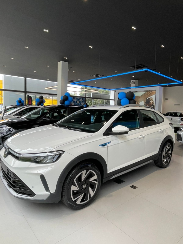 volkswagen nivus 1.0 200 tsi total flex highline automatico 4p 20262