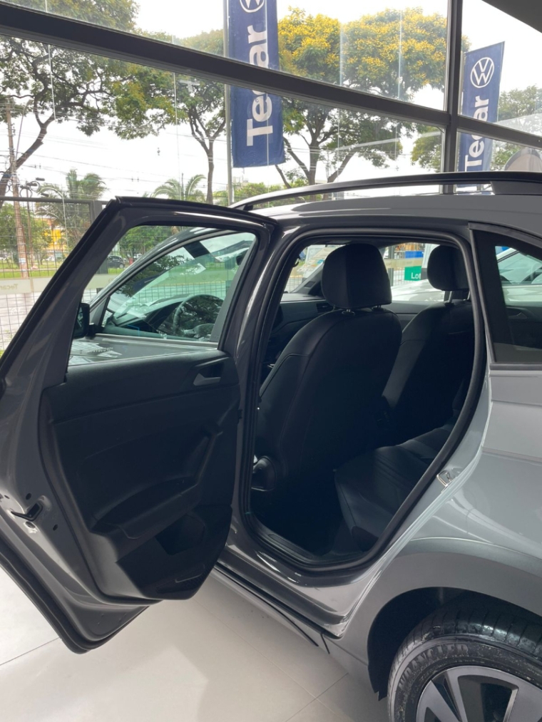 volkswagen nivus 1.0 200 tsi total flex highline automatico 4p manual 20263