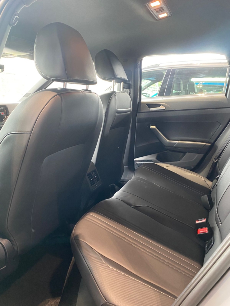 volkswagen nivus 1.0 200 tsi total flex highline automatico 4p 20265