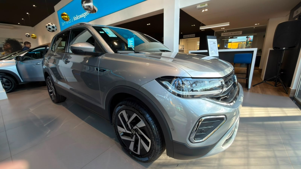 volkswagen t-cross 1.4 250 tsi total flex highline automatico 4p 20260