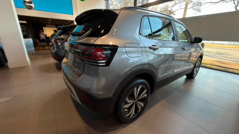 volkswagen t-cross 1.0 200 tsi total flex automatico 4p 20266