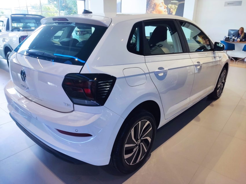 volkswagen polo 1.0 170 tsi highline automatico flex 4p 202610