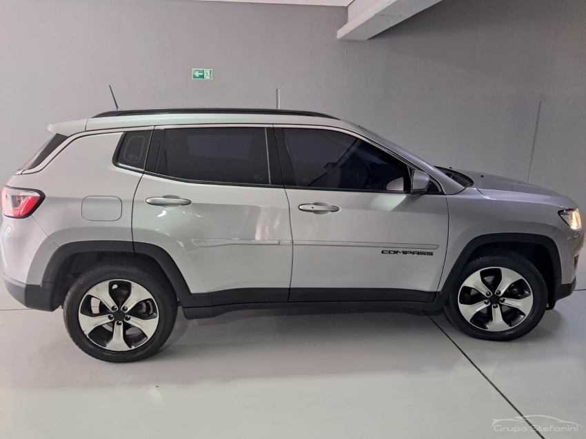 jeep compass 2.0 16v flex sport automatico 4p 2021