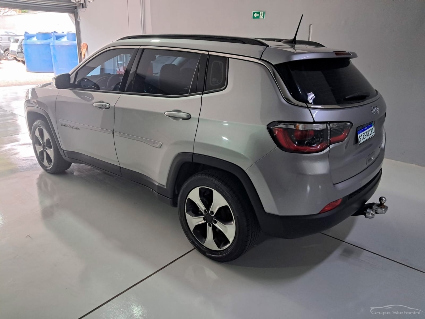 jeep compass 2.0 16v flex sport automatico 4p 2021