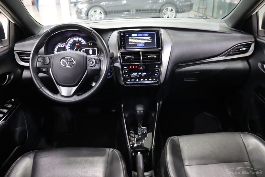 toyota yaris 1.5 16v flex sedan xls connect multidrive 4p automatico 2023