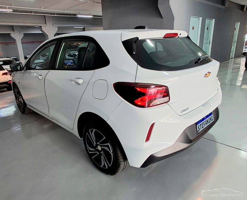 chevrolet onix 1.0 flex lt manual 4p 2025