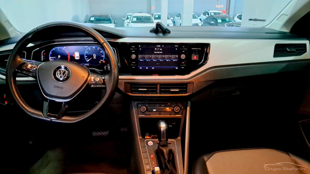 volkswagen polo 1.0 200 tsi highline automatico flex 4p 2019