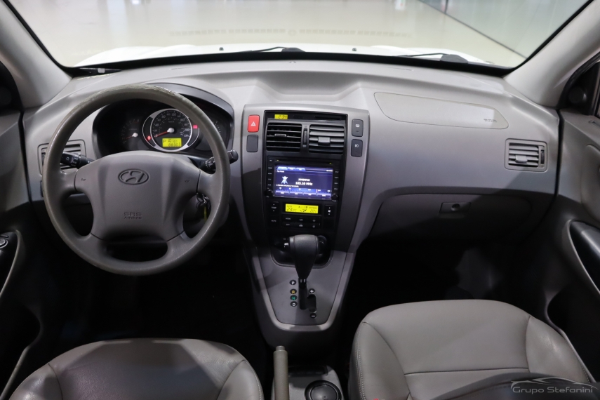 hyundai tucson 2.0 mpfi gls 16v 143cv 2wd flex 4p automatico 2015