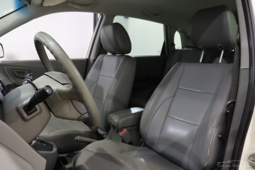 hyundai tucson 2.0 mpfi gls 16v 143cv 2wd flex 4p automatico 2015