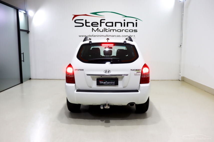 hyundai tucson 2.0 mpfi gls 16v 143cv 2wd flex 4p automatico 2015