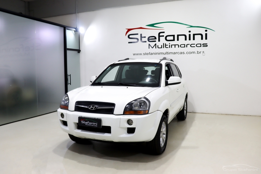 hyundai tucson 2.0 mpfi gls 16v 143cv 2wd flex 4p automatico 2015 hyundai tucson 2.0 mpfi gls 16v 143cv 2wd flex 4p automatico 2015