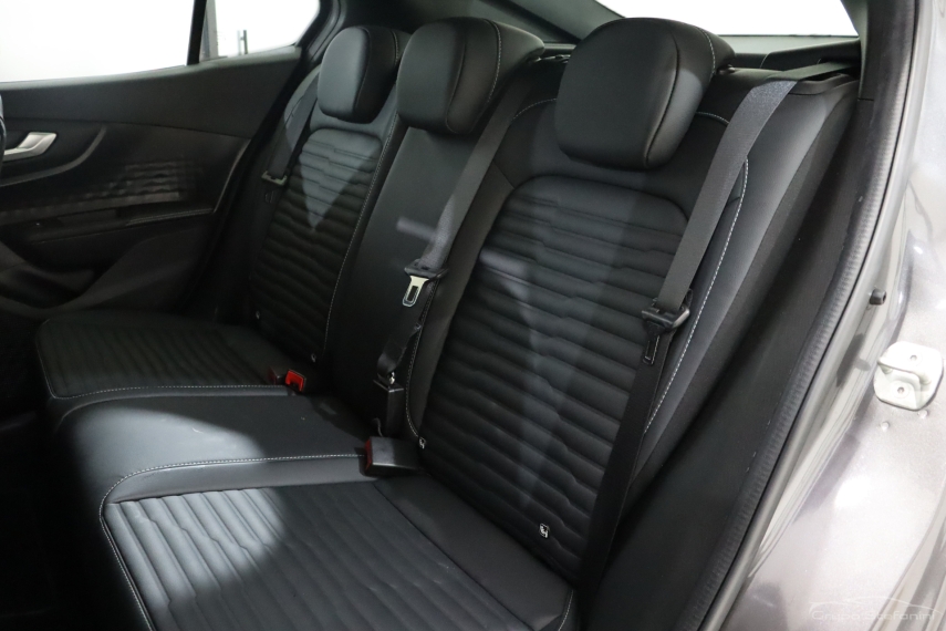 fiat fastback 1.0 turbo 200 flex impetus cvt 4p automatico 2024