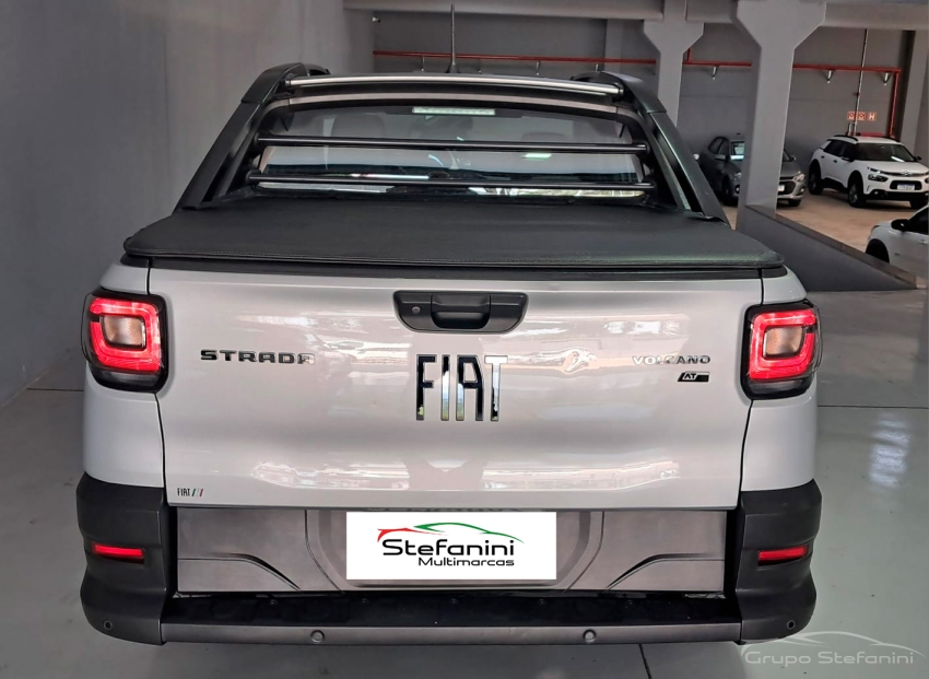 fiat strada 1.3 firefly flex volcano cd cvt 4p automatico 2022