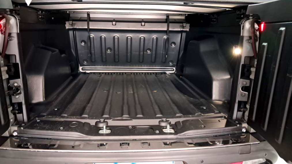 fiat toro 1.3 turbo 270 flex volcano at6 4p automatico 2025