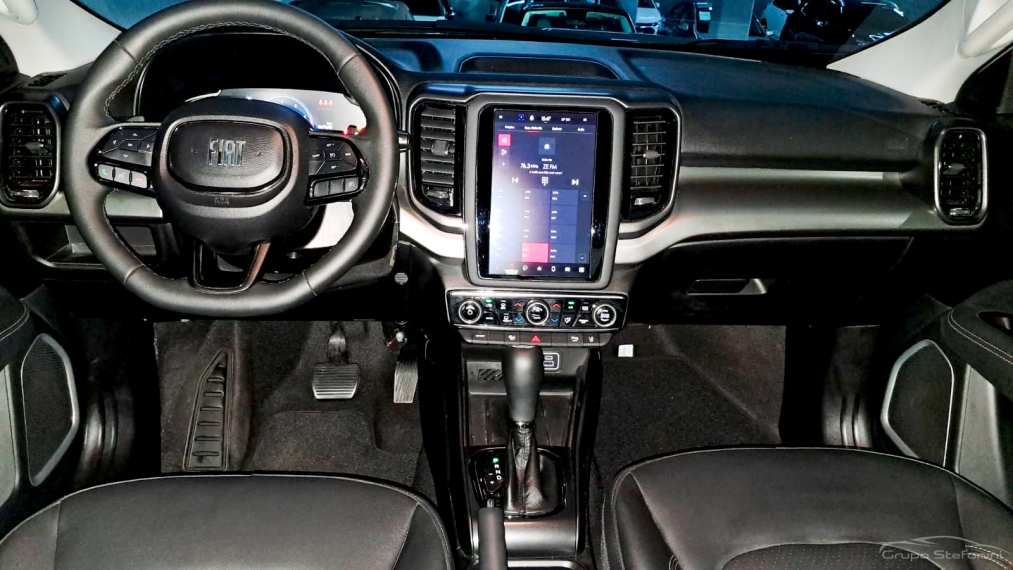 fiat toro 1.3 turbo 270 flex volcano at6 4p automatico 2025