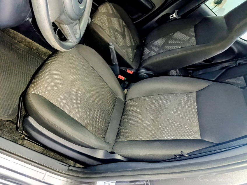 fiat mobi 1.0 evo flex like. manual 4p 20236