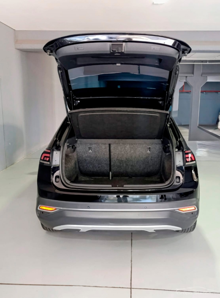 volkswagen nivus 1.0 200 tsi total flex highline automatico 4p 202110