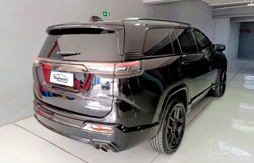 jeep commander 2.0 hurricane 4 turbo gasolina blackhawk at9 4p automatico 202511