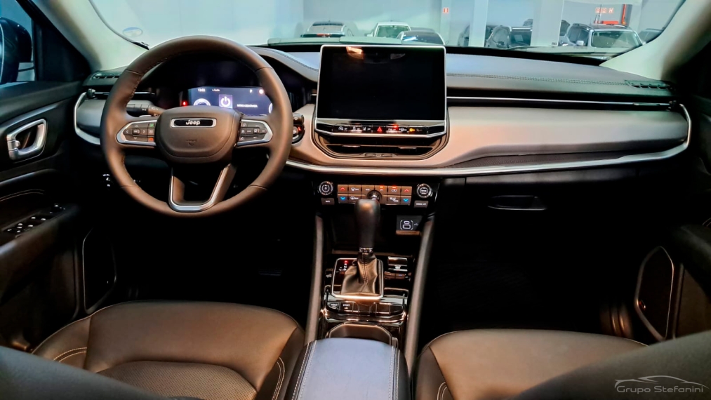 jeep compass 1.3 t270 turbo flex longitude at6 4p automatico 20233