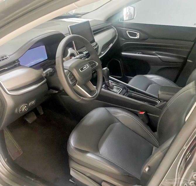 jeep compass 1.3 t270 turbo flex longitude at6 4p automatico 20252