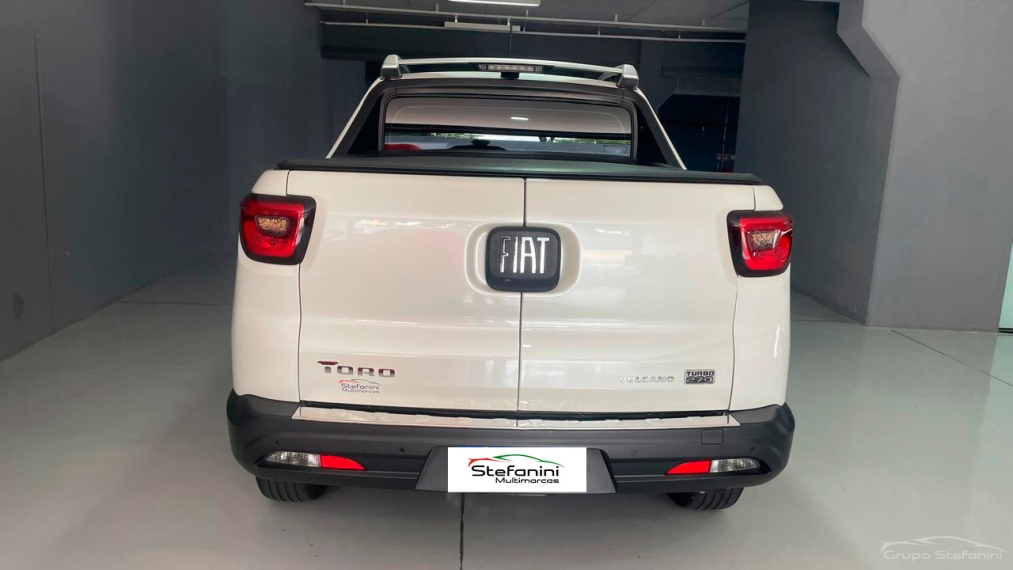 fiat toro 1.3 turbo 270 flex volcano at6 4p automatico 202513