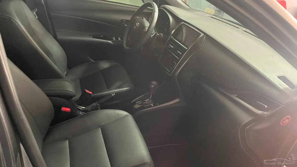 toyota yaris 1.5 16v flex xls multidrive 4p automatico 20256
