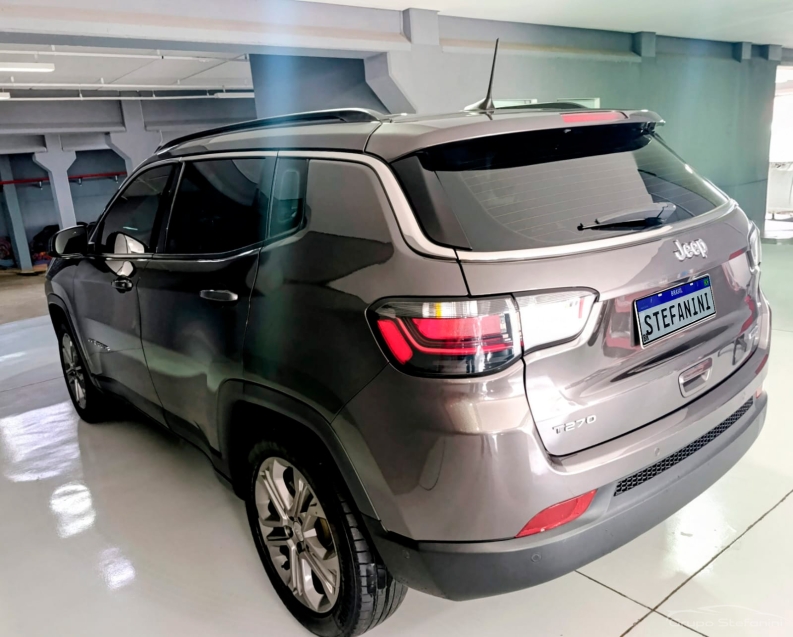 jeep renegade 1.3 t270 turbo flex longitude at6 4p automatico 202312