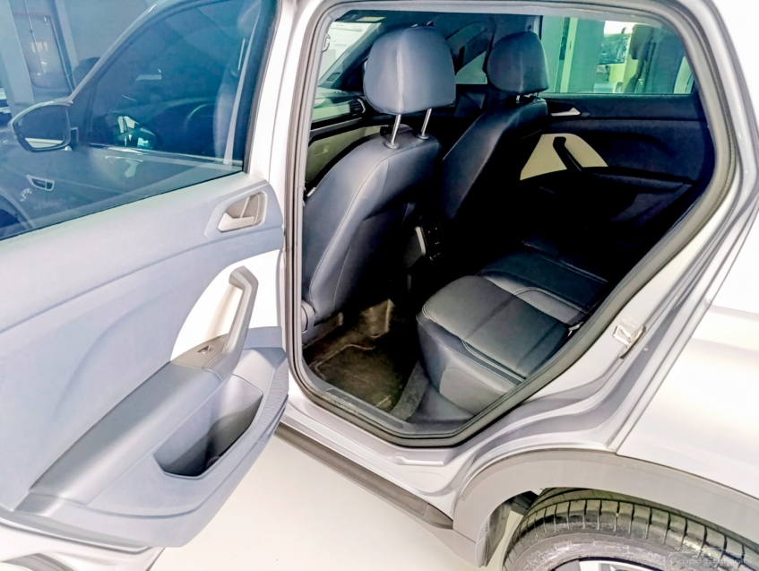 volkswagen t-cross 1.4 250 tsi total flex highline automatico 4p 20245