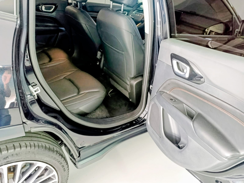 jeep compass 1.3 t270 turbo flex limited at6 4p automatico 20235