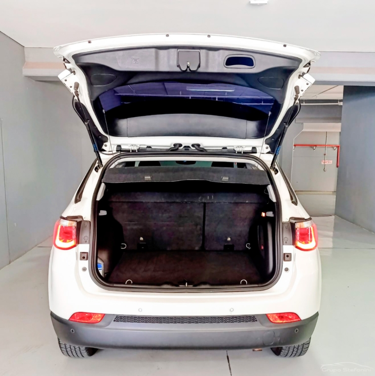 jeep compass 2.0 16v flex longitude automatico 4p 202010