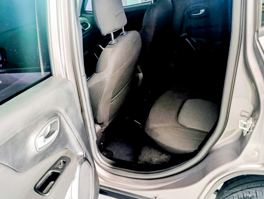 jeep renegade 1.8 16v flex 4p automatico 20215