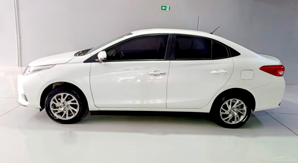toyota yaris 1.5 16v flex sedan xs multidrive 4p automatico 20257