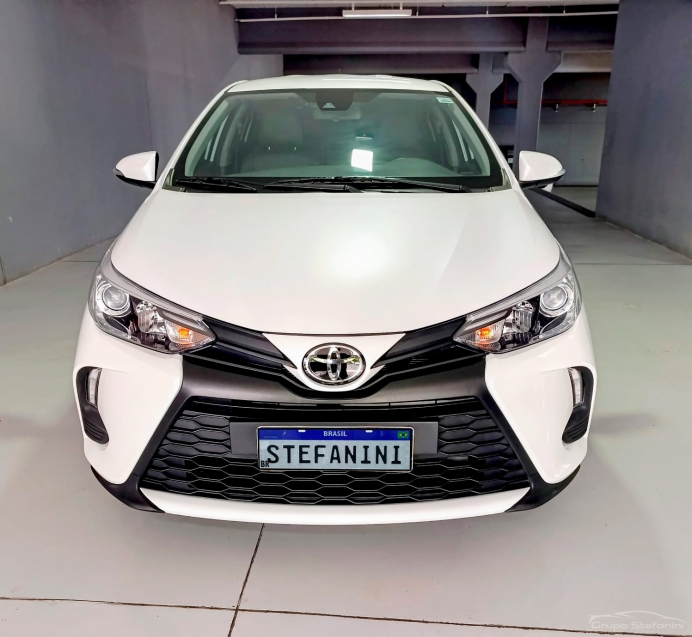 toyota yaris 1.5 16v flex sedan xs multidrive 4p automatico 20251