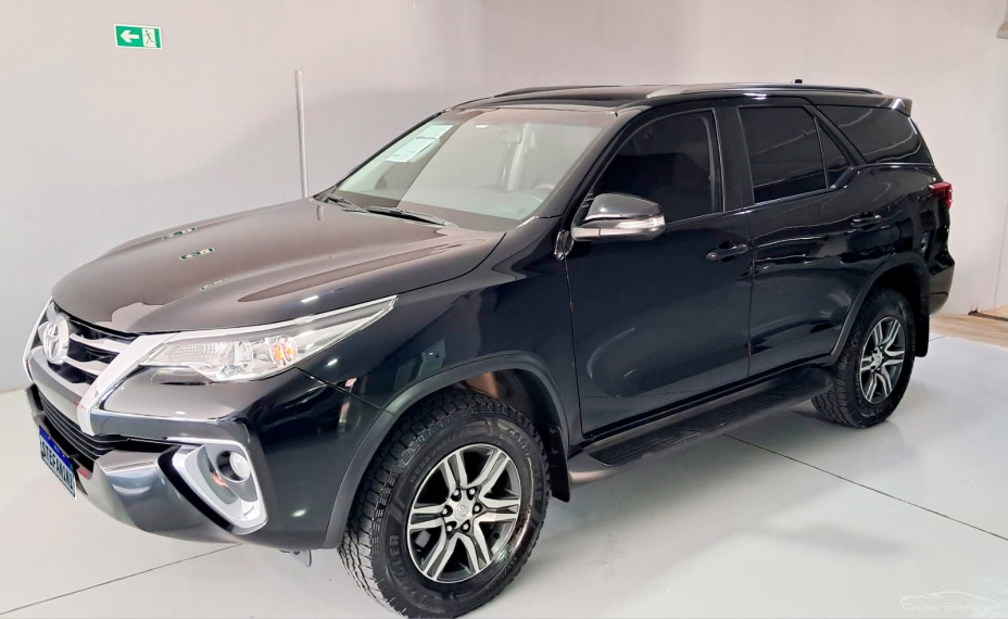 toyota hilux sw4 2.7 sr 4x2 16v flex 4p automatico 2017