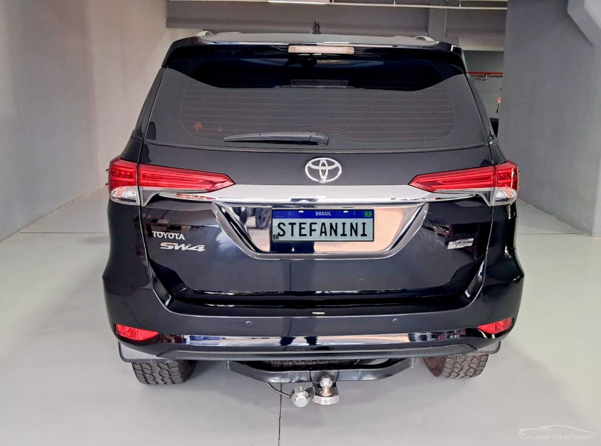 toyota hilux sw4 2.7 sr 4x2 16v flex 4p automatico 201710