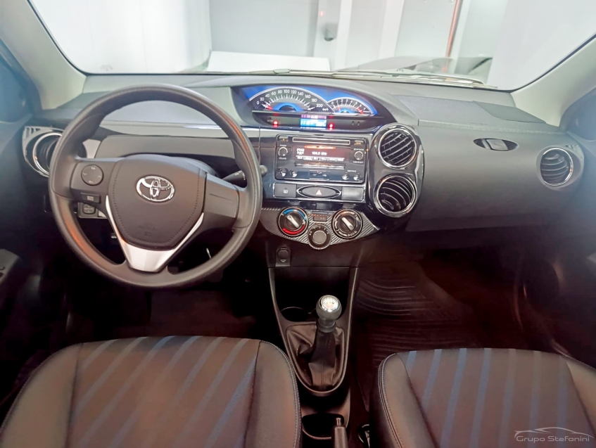 toyota etios 1.5 xs 16v flex 4p manual 20153