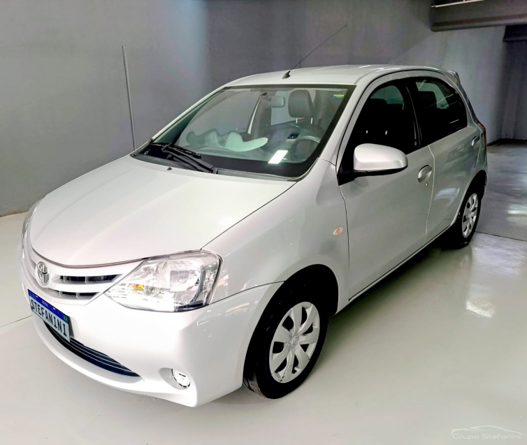 toyota etios 1.5 xs 16v flex 4p manual 2015