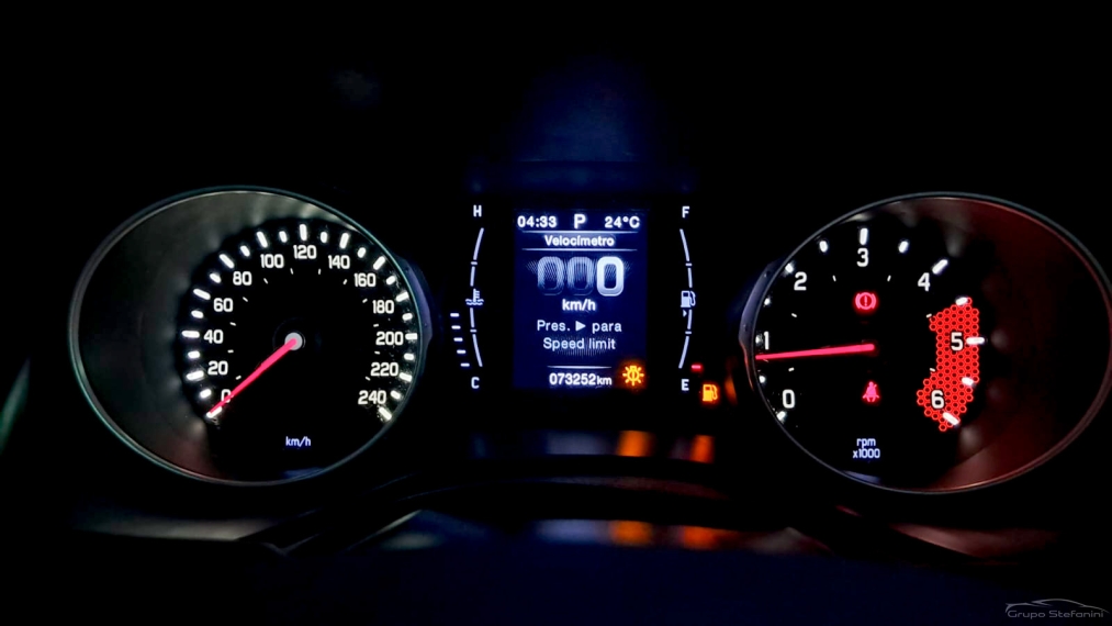 fiat toro 2.0 16v turbo diesel freedom 4wd at9 4p automatico 20196