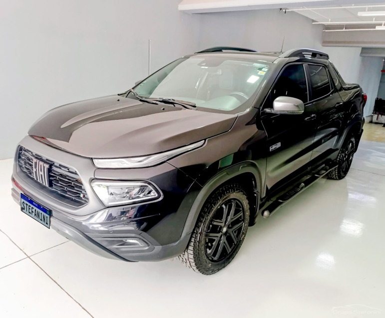 fiat toro 2.0 16v turbo diesel ultra 4wd at9 4p automatico 2023