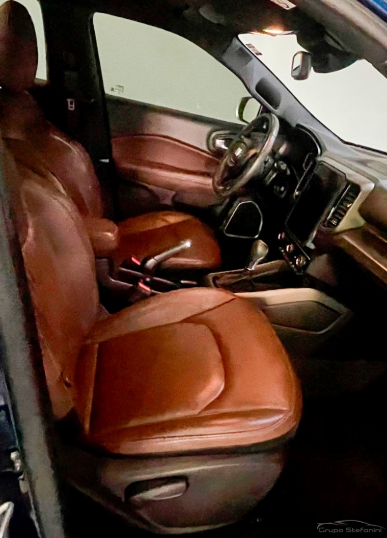 fiat toro 2.0 16v turbo diesel ranch 4wd at9 4p automatico 20235