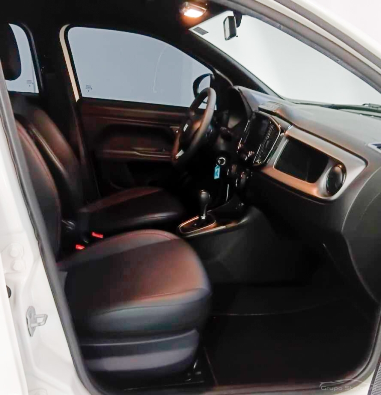 fiat strada 1.0 turbo 200 flex ultra cd cvt 4p automatico 20247