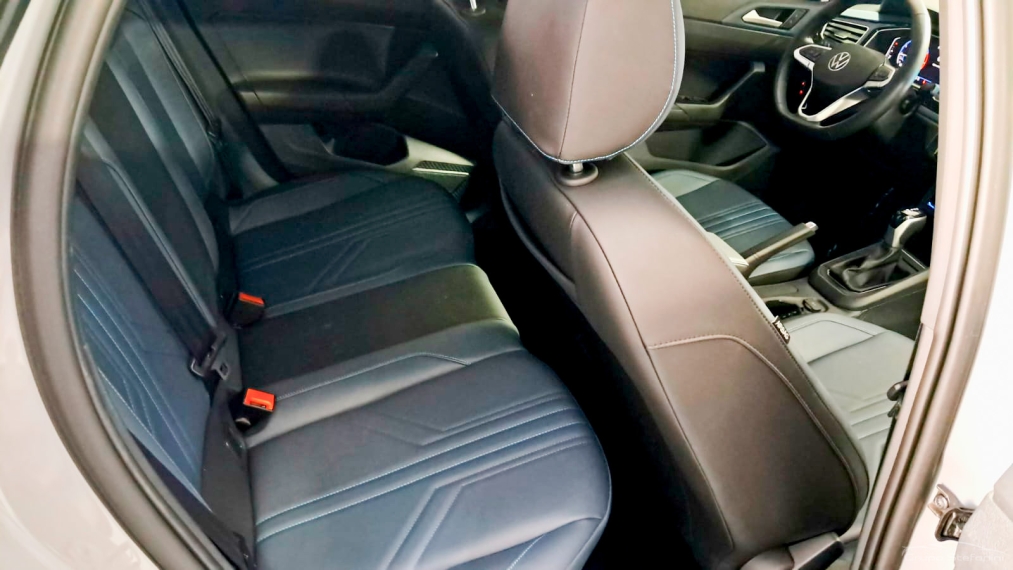 volkswagen nivus 1.0 200 tsi total flex highline automatico 4p 20265