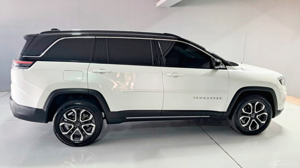 jeep commander 2.0 td380 turbo diesel limited at9 4p automatico 20238