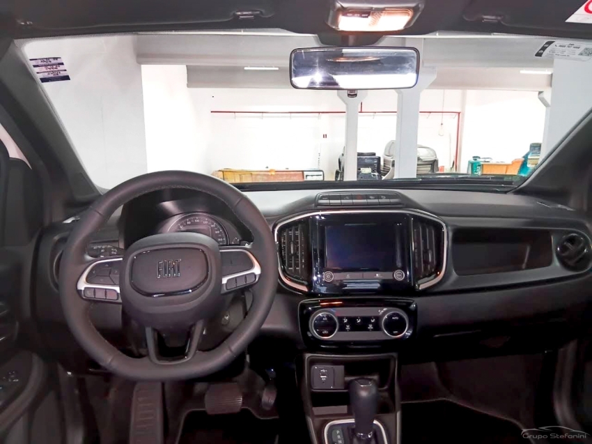 fiat strada 1.3 firefly flex volcano cd cvt 4p automatico 20253