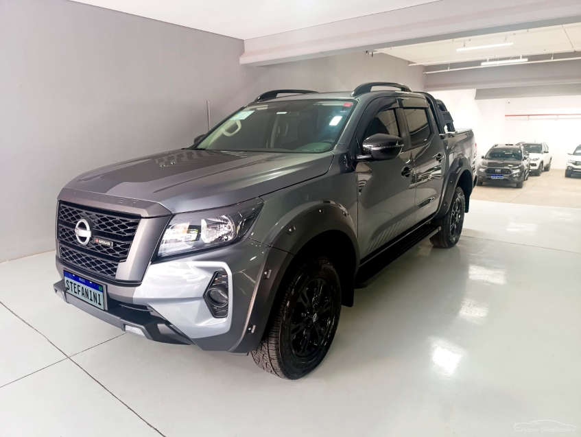 nissan frontier 2.3 16v turbo diesel attack cd 4x4 automatico 4p 2025
