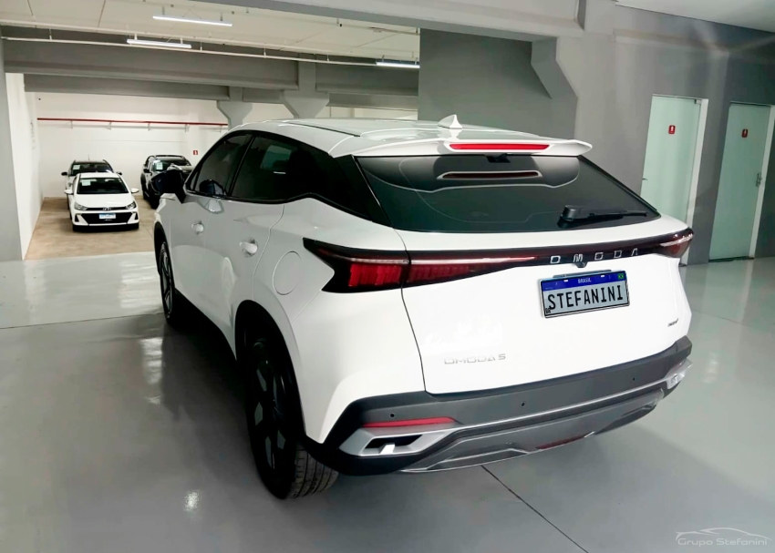 omoda 5 1.5 tgdi phev prestige dht hibrido 4p automatico 202613