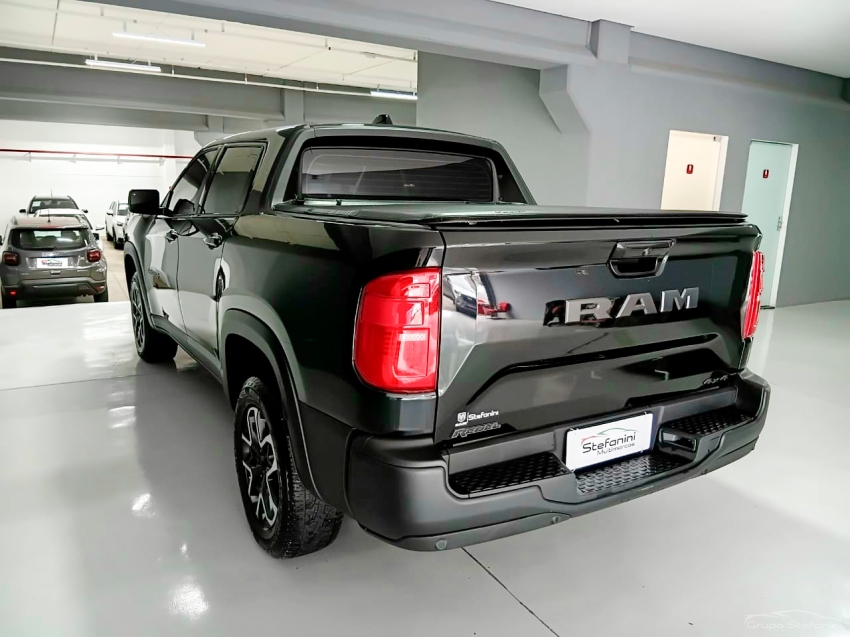 ram rampage 2.0 turbo diesel rebel 4x4 automatico 2.2 4p 202414