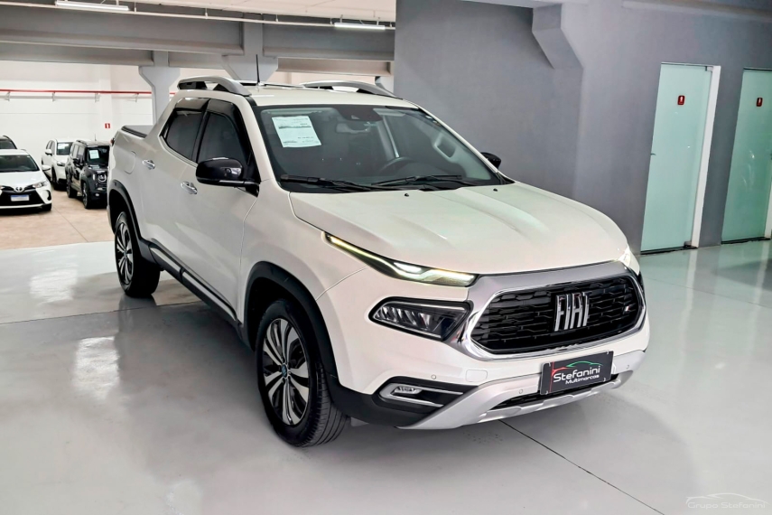 fiat toro 1.3 turbo 270 flex volcano at6 4p automatico 20242