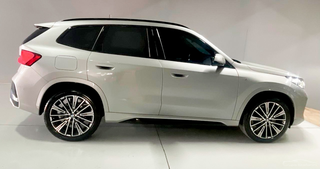 bmw x1 2.0 16v turbo gasolina sdrive20i m sport steptronic 4p automatico 202311